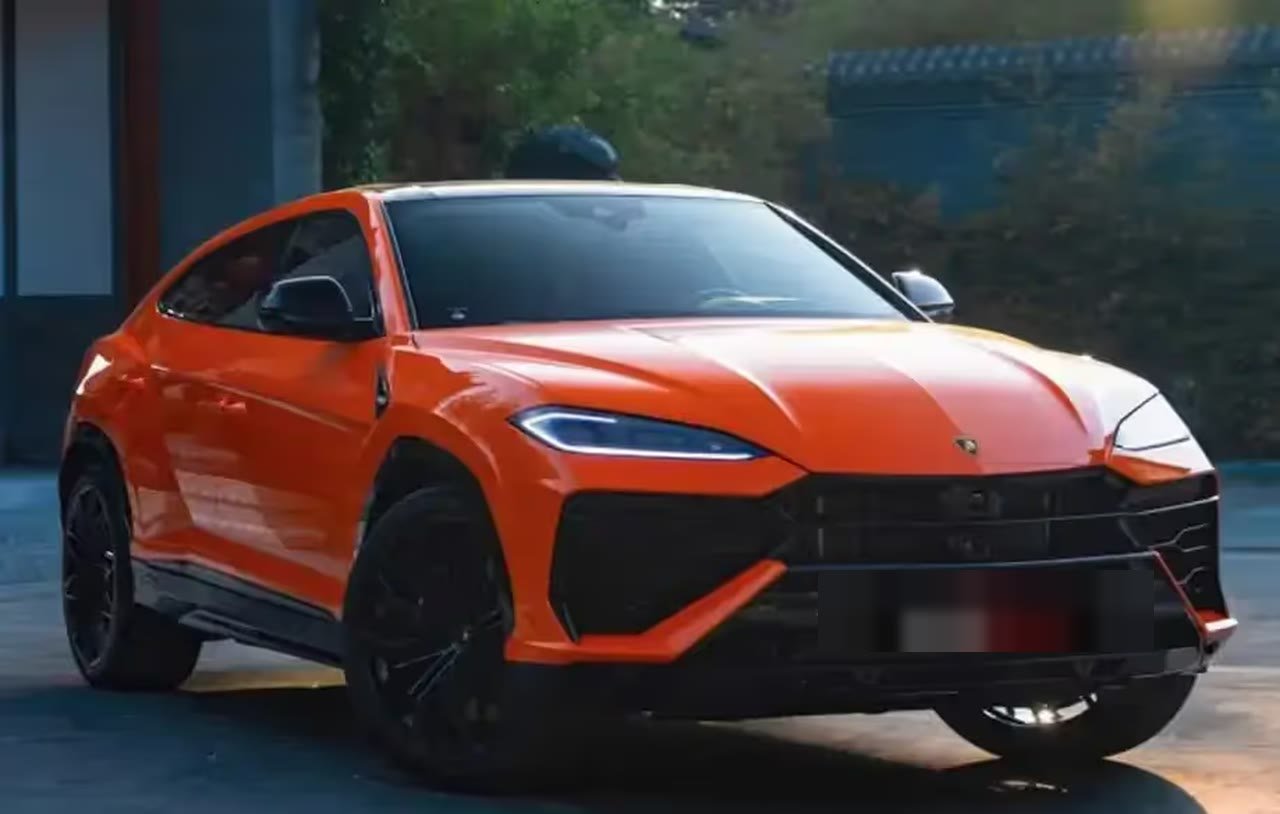 Alquiler Lamborghini Urus en Barcelona