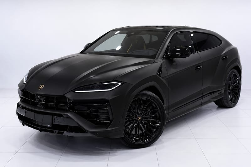 Lamborghini Urus de alquiler en Barcelona