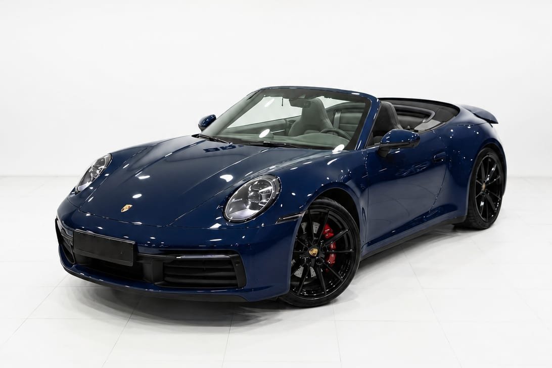 Porsche 911 Cabrio (992) de alquiler en Barcelona